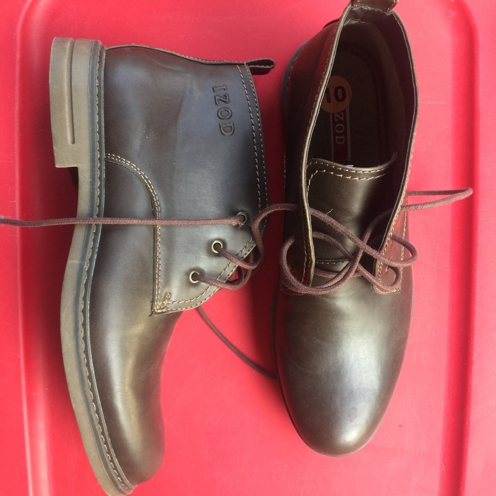 NWOT Izod men’s size 10